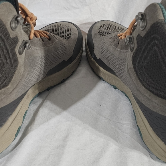 Vasque Womens Breeze LT NTX WP Mid Hiking Boot Bungee Size 11 New No Box Defect - Picture 5 of 8